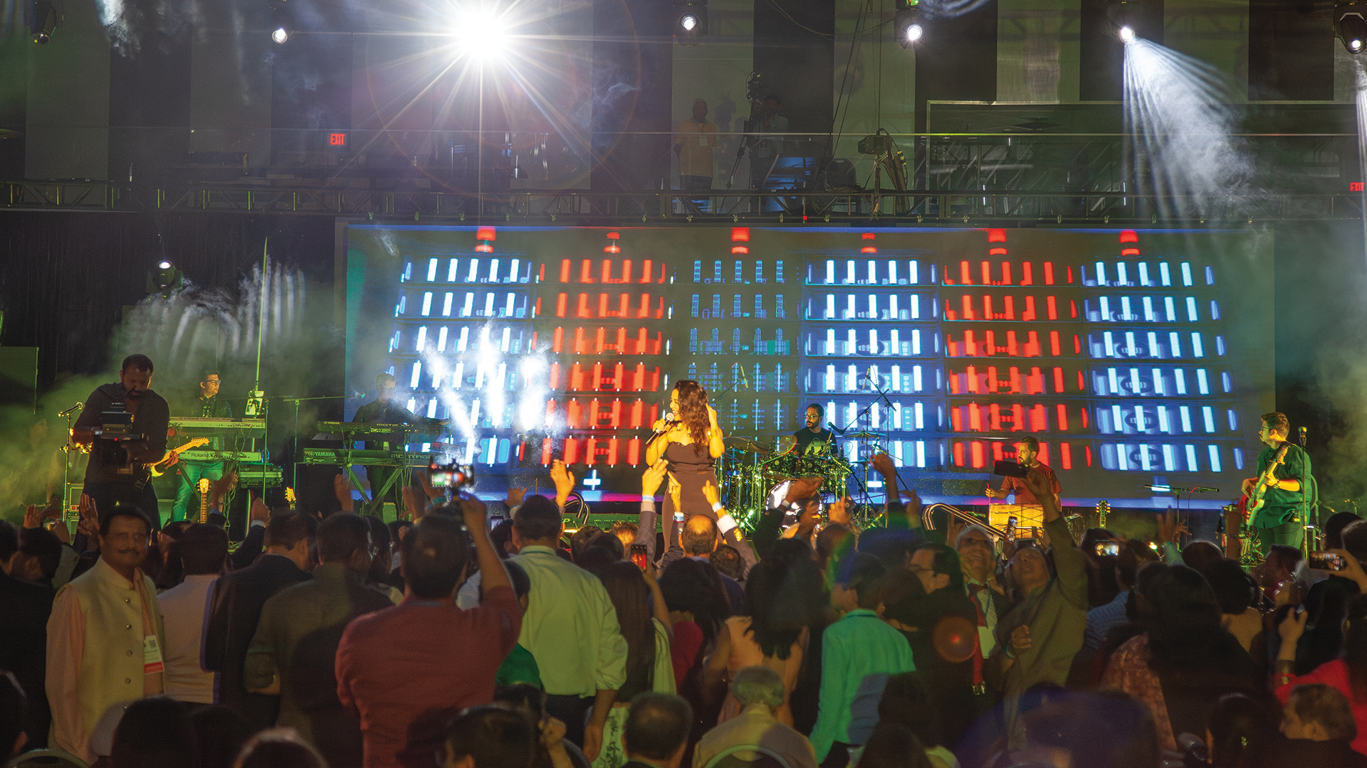 Creative LED Arches That Reinvent Event Entrances